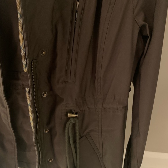 Women’s Army Green Jacket/Blazer - Picture 3 of 6